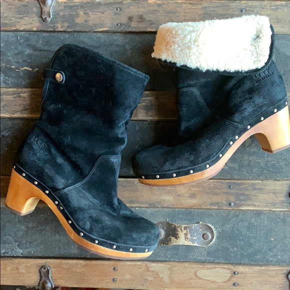 UGG Shoes - UGG Lynnea suede clog boot
